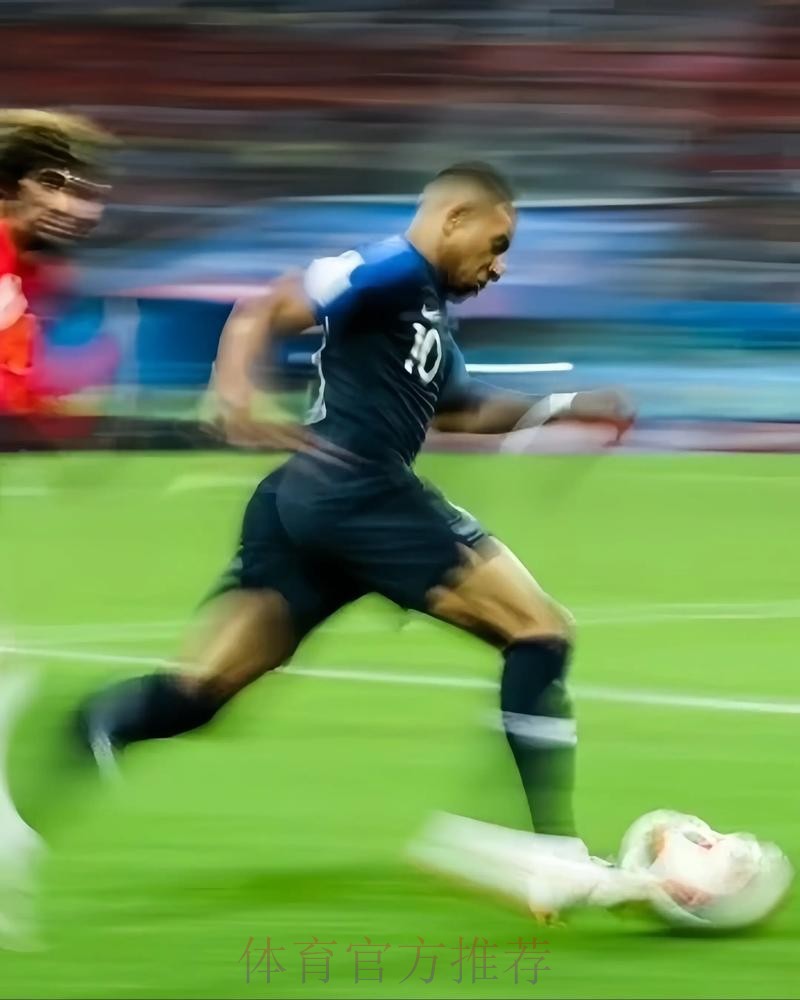 姆巴佩每90分钟跑动8.7公里 皇马前场四人中最少 姆巴佩每90分钟跑动8.7公里 皇马前场四人中最少